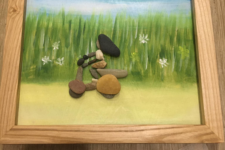 Unique experience: Pebble Stone Art Workshop by ChigiArt
