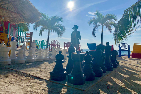 Placencia: Private Island Day Trip with Lunch & Drinks