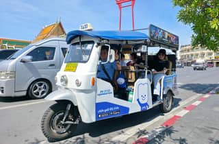 Bangkok: Geführte Altstadt-Tour mit dem E-Tuk-Tuk