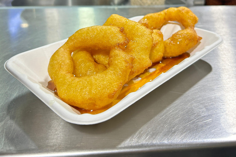 Lima: Food tour with a visit to a local market and tastings.