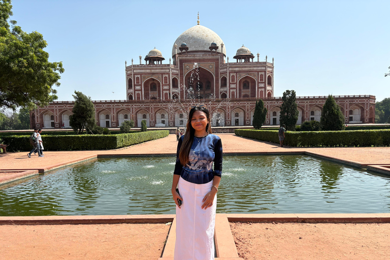 Delhi : Visite guidée privée de la vieille et de la nouvelle Delhi, en une journée ou une demi-journée.Visite d'une journée complète de l'Ancien et du Nouveau Delhi (voiture