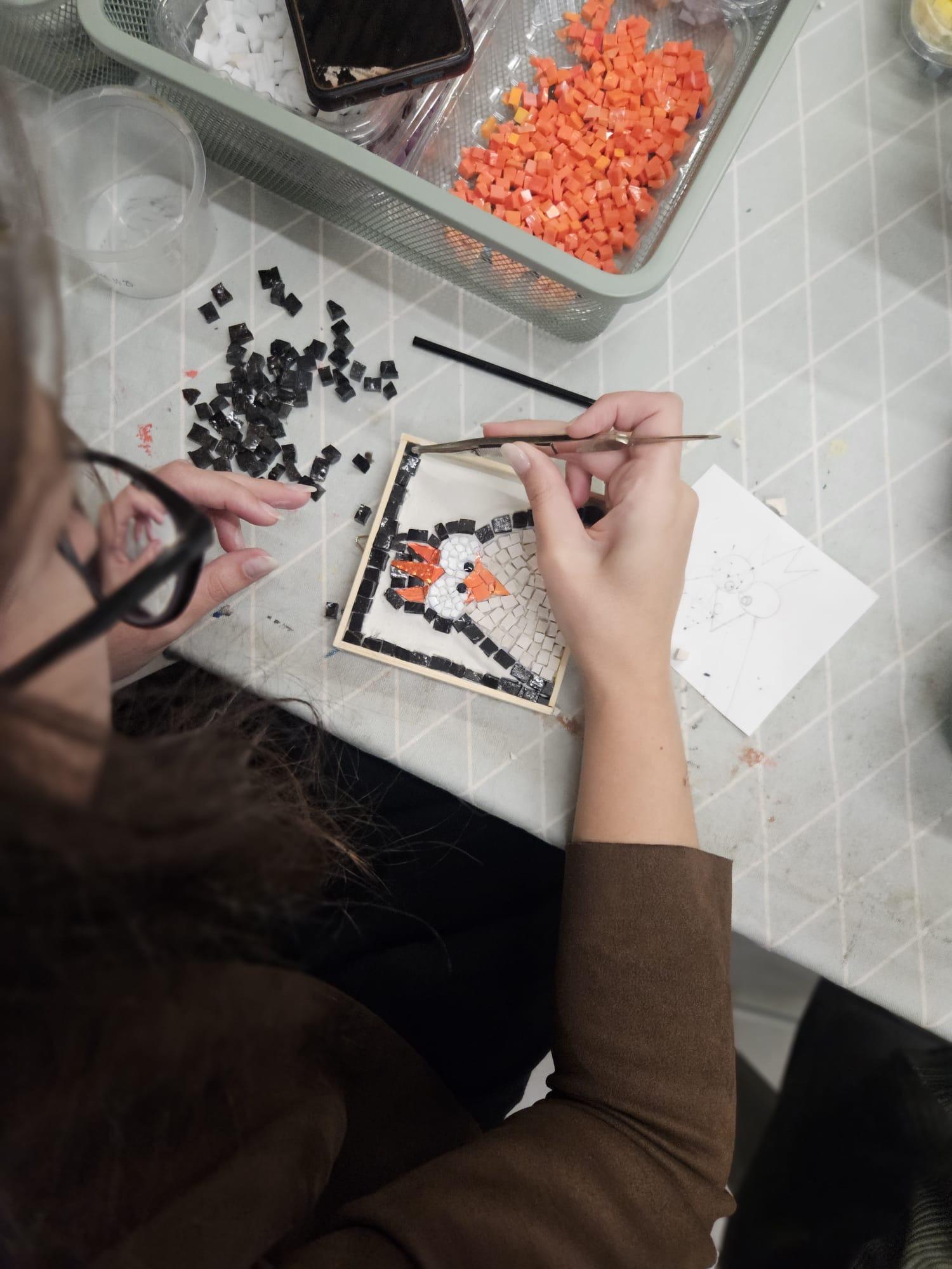 Ravenna: Mosaik-Workshop und Souvenir-Gadgets