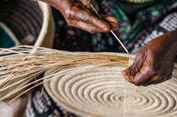 Tapicería ruandesa, tejer, crear, empoderar en Kigali - Hizvo