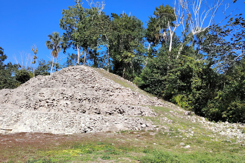Bacalar: Ichkabal mayan temples & boat tour. Ichkabal only mayan temples guided tour.