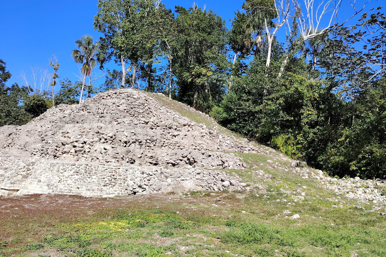 Bacalar: Ichkabal mayan temples & boat tour. Ichkabal only mayan temples guided tour.