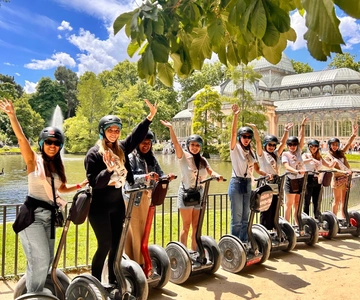 Madrid: Iconic Retiro Park Segway Tour