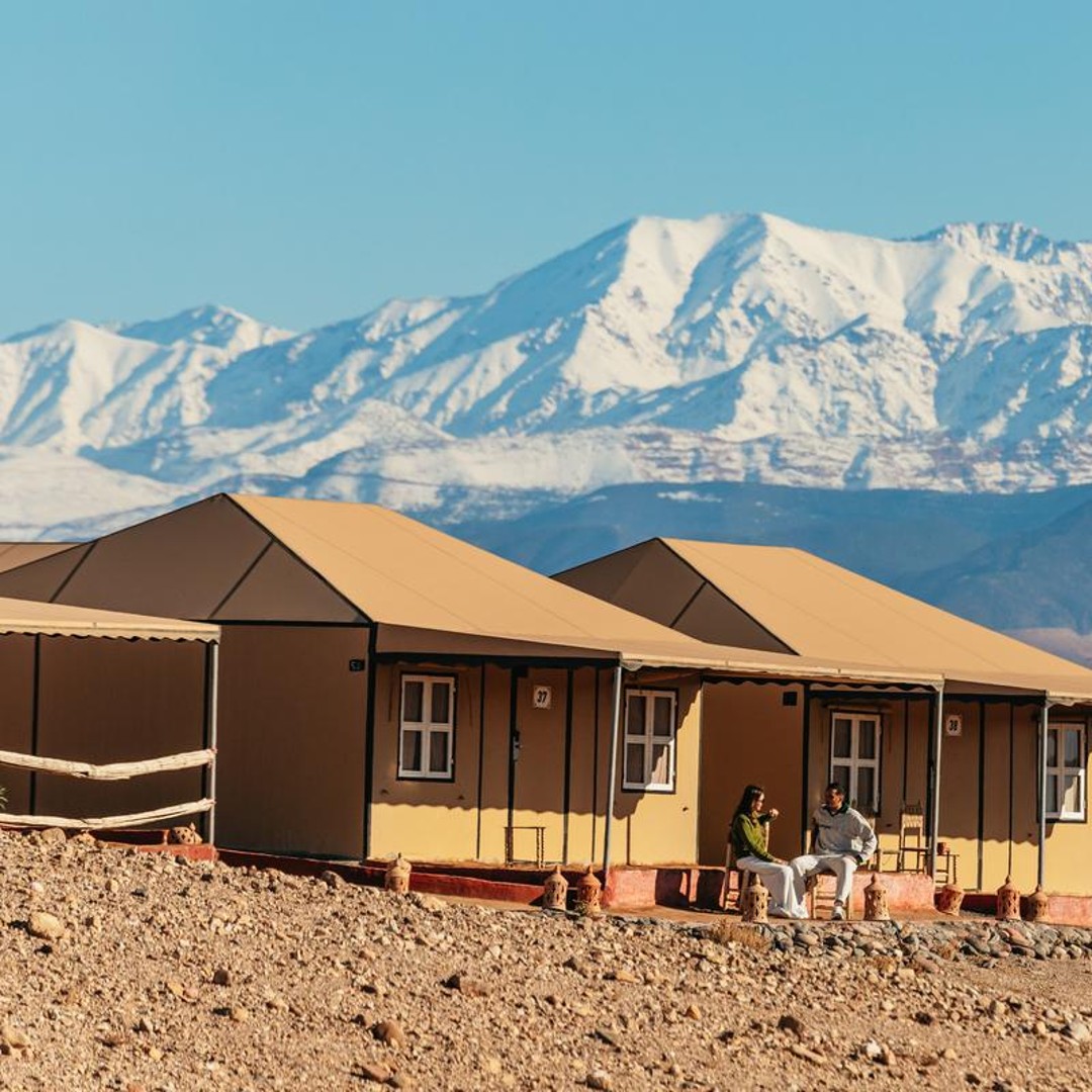 Marrakech : retraite dans le désert d'Agafay, tente, dîner, spectacle et piscine - bivouac