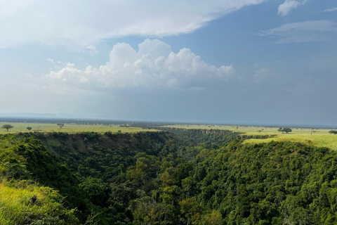 Queen Elizabeth National Park: 2 Days Wildlife Safari