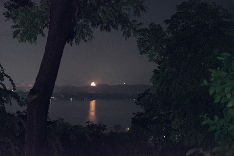 رحلة مسائية في هانغتشو مع موسيقى في الهواء الطلق