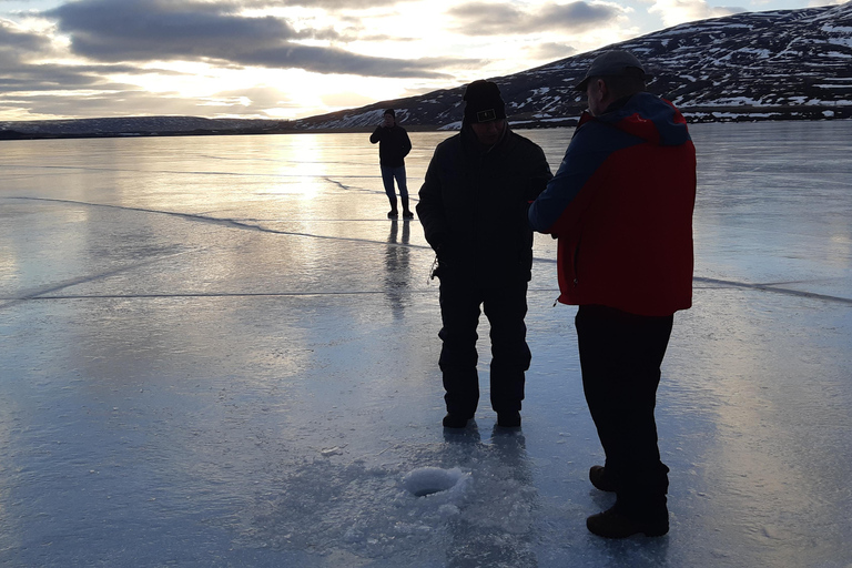 Akureyri: ijsvissen met warme chocolademelk