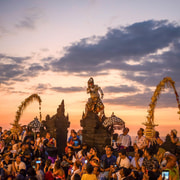 Bali: Kecak Fire Dance Entry Ticket and Uluwatu Temple