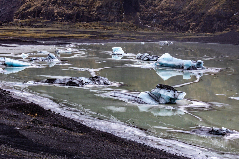 South Coast Private Tour with Waterfalls & Black Sand Beach 1-8 People (Van)
