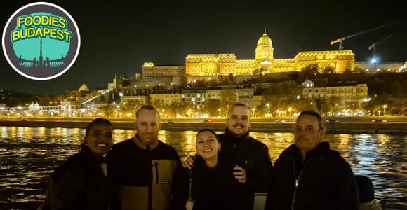 Budapest: Tokaj Wine, Pálinka, Tapas & Danube Night Cruise