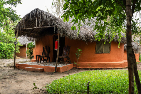 Vanuit Zanzibar: Selous G.R. safari met overnachting en vluchtengedeelde safari