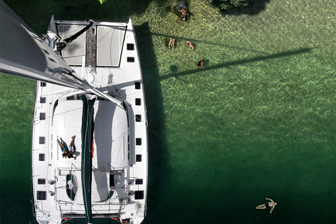 Taupo: Māori Rock Carvings Lake Taupo Sailing TourTour at 3:30 PM