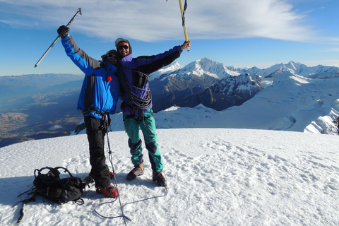 Ancash: Bergsteigen zum Berg Vallunaraju |2D-1N|