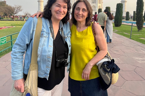 From Delhi : Agra Same Day Trip by Gatimaan Express