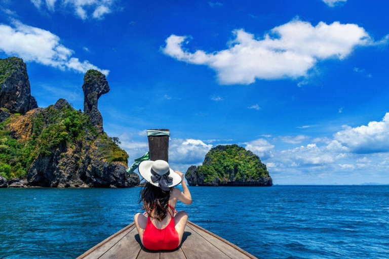 Krabi: 4 öar och grottor båttur med lunch4 öar tur med motorbåt