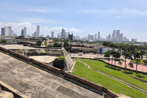 Cartagena: Tour Histórico e Cultural na Cidade Velha