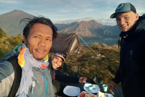Pergasingan Hill Trek: Unveiling the Beauty of Sembalun