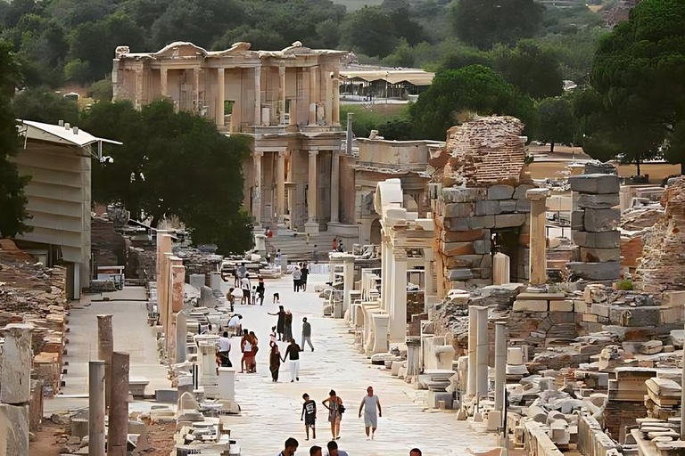Bodrum: Ephesus Guided Tour with Lunch & Transfers
