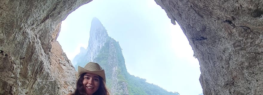 Monterrey : Profitez d'une eau rafraîchissante en traversant le Cerro Agujerado.