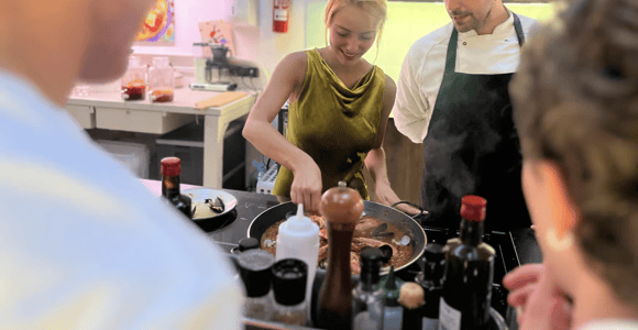 Barcelona: Paella & Tapas Cooking Class with Sangria Making