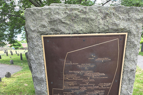 Boston by Train to Salem History Tour: Option to Stay & Play