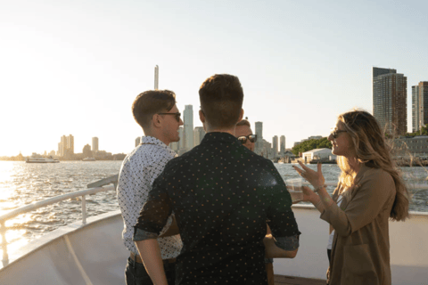 NYC: Rejs wycieczkowy po porcie statkiem Grande MarinerRejs statkiem Grande Mariner wokół Statuy Wolności w Nowym Jorku