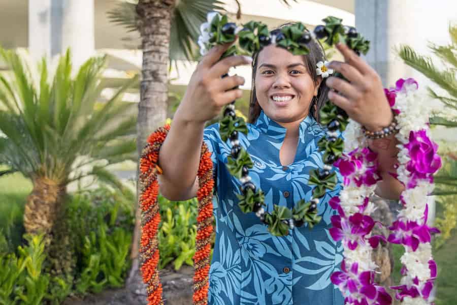 Individuelle Lei-Begrüßung am Flughafen Maui – Wähle deinen Lei. Foto: GetYourGuide