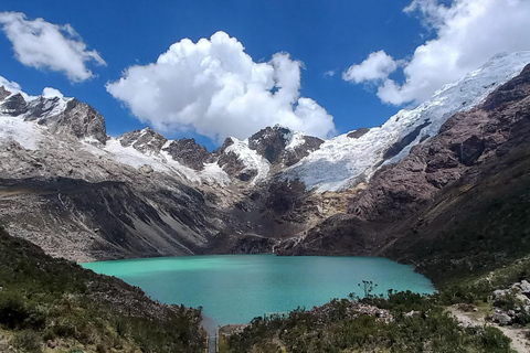 Laguna Rocutuyoc and Honkopampa Ruins Private Service