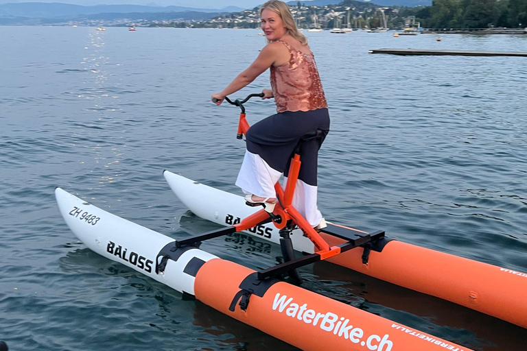 Waterbike op het meer van ZürichWaterfietstocht op het meer van Zürich - Tandem voor de hele dag