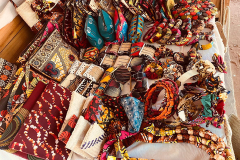 Maputo: City Tour with Historical and Cultural Highlights