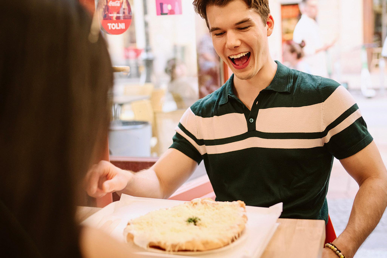 Budapest: Visita guiada a pie gastronómica con comida y bebida