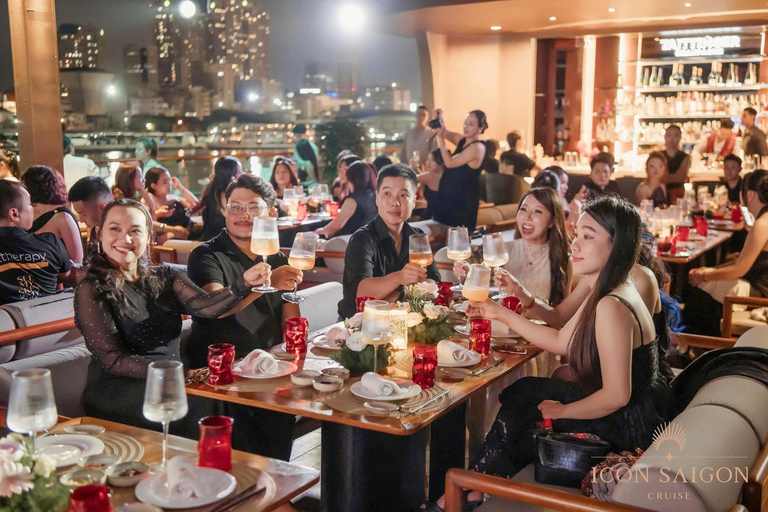 Ho Chi Minh: Saigon Cruise Luxury Cantonese Fusion Dinner Children's Gourmet Menu (Age 4 and younger)