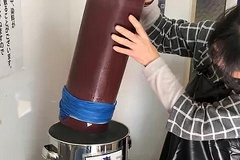 Kyo-arashi Shibori Scarf Class at Kyoto Shibori Museum