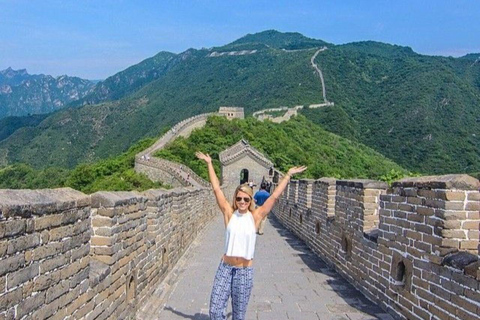 Beijing: Mutianyu Great Wall Tickets and Tour Options Entrance Ticket+Internal Shuttle Bus+Chairlift/Toboggan