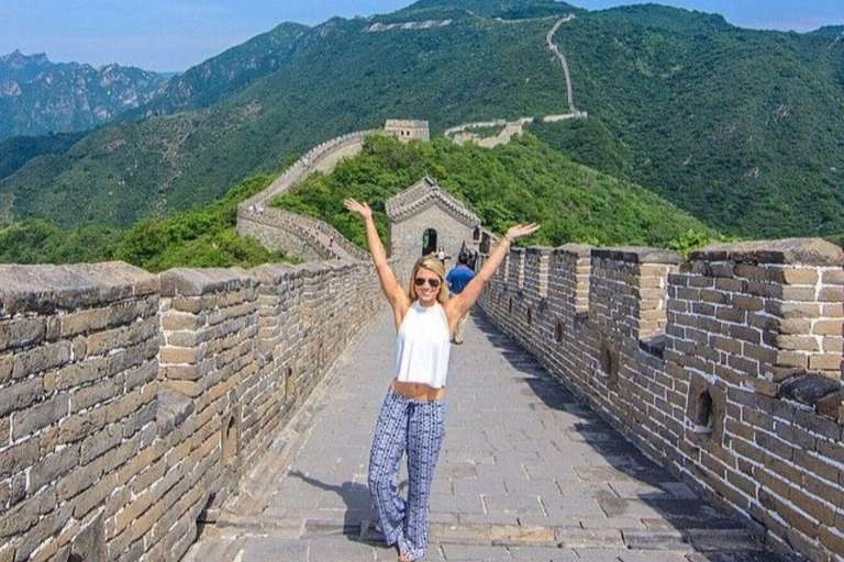 Beijing: Mutianyu Great Wall Tickets and Tour Options Entrance Ticket+Internal Shuttle Bus+Chairlift/Toboggan