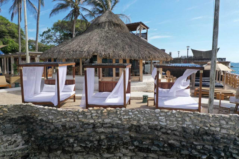 Rosario Island Private Beach Club Mangata Daypass