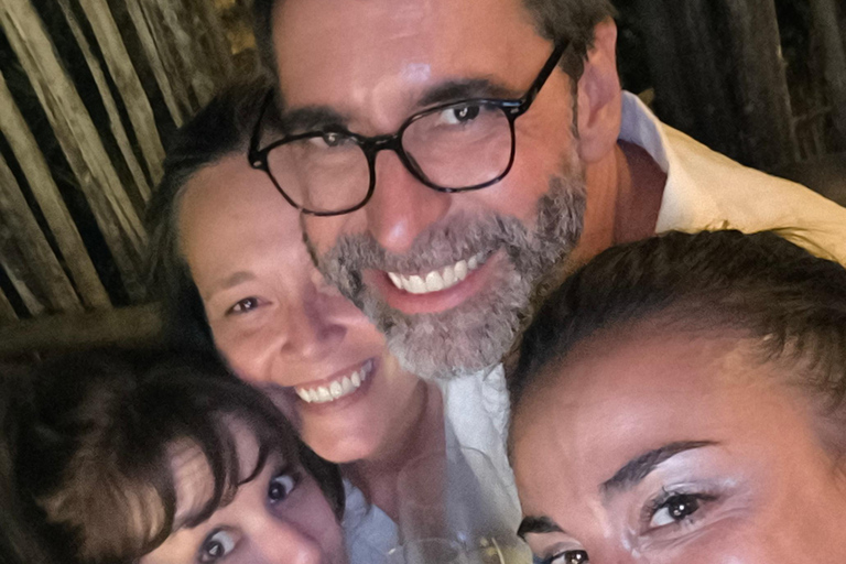 Salvador bar tour with local drinks guided by an expert