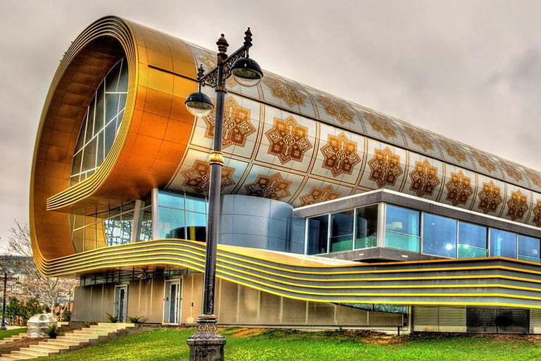 أفضل ما في باكو: جولة في المدينة لمدة 4 ساعات تشمل المعالم التاريخية والحديثة