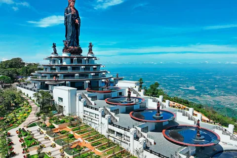 From Ho Chi Minh: Black Mountain and Cao Dai Temple tour