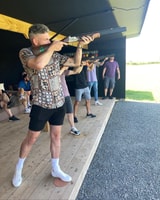 Tiroteo de arcilla láser - Housity