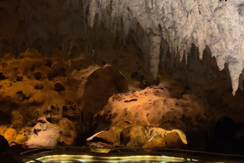La Romana Half-Day Small Group Tour: Cave, Maze & Culture