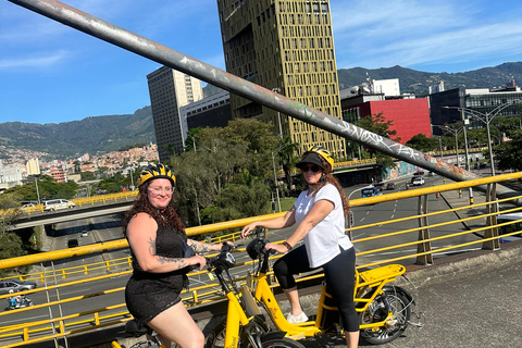 Medellín: Urban Getaway with local Coffee on E-Bike Urban E-Bike in English