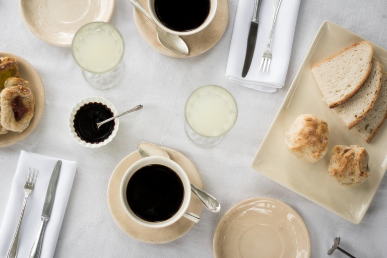 Colonia del Sacramento: Afternoon Tea at a Vineyard