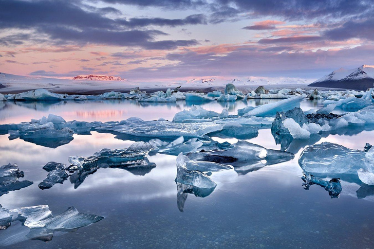 Tour di 4 giorni della costa meridionale, della grotta di ghiaccio blu e della laguna dei ghiacciai