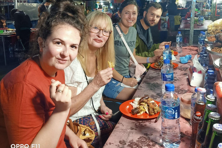 Ubud Traditional Night Market Food Tour-All Inclusive