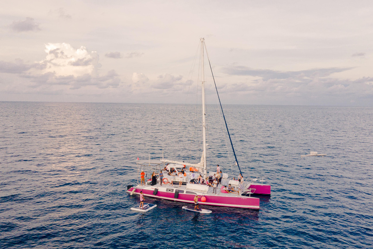 Gili Sailing Experience: Half-Day Sail & Sunset Cruise Gili Sailing Escapade