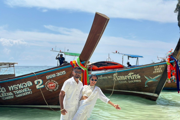 Phuket : Excursion d'une journée aux îles Phi Phi et à la baie de Maya avec déjeuner